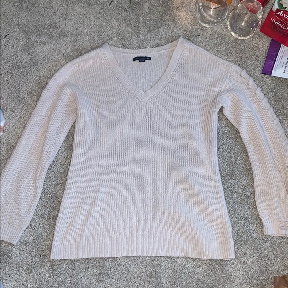 American Eagle sweater